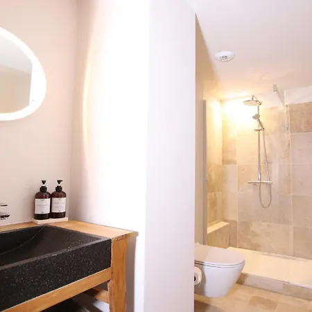 Les De Saint Amand * Μπορντό