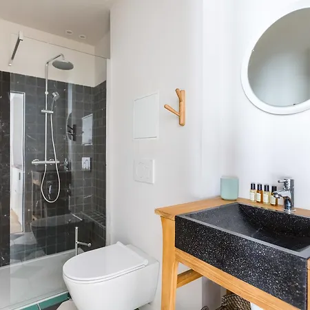 Апартаменты Les De Saint Amand *