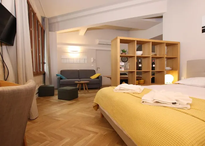 Lejlighed Les De Saint Amand Bordeaux