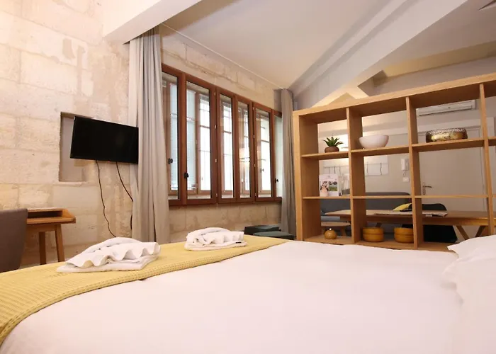 Les De Saint Amand Apartment Bordeaux